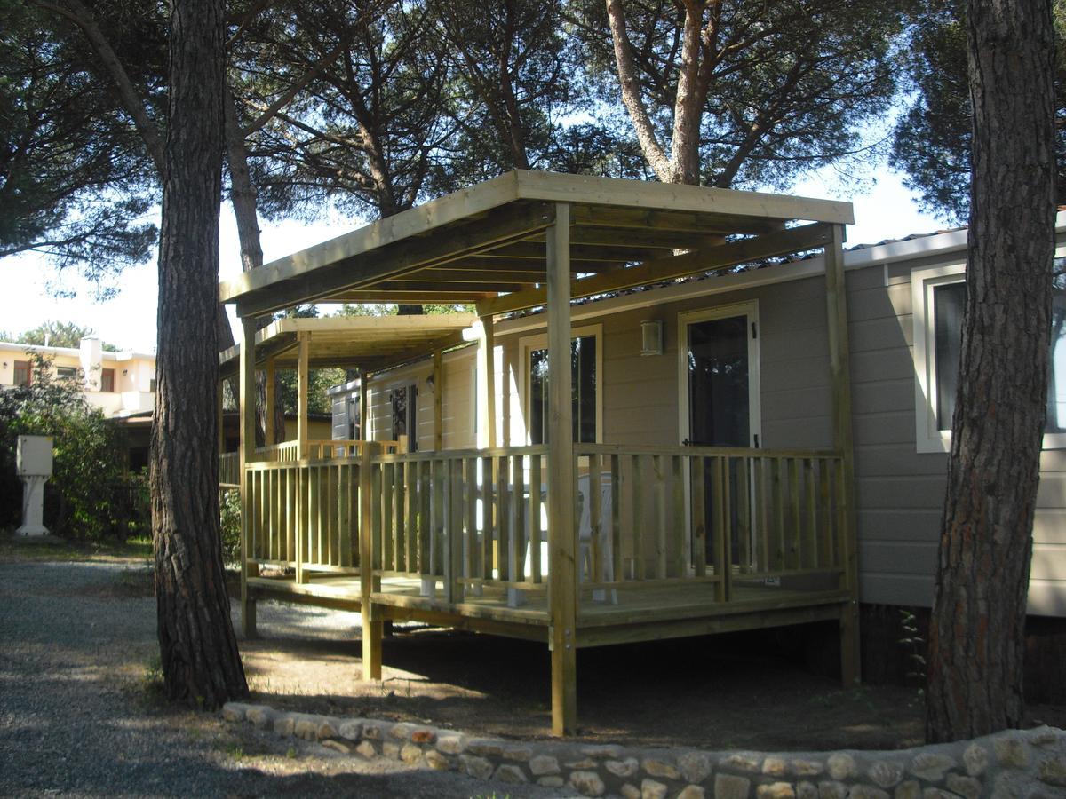 Camping Casa Di Caccia Marina Di Bibbona Exterior foto